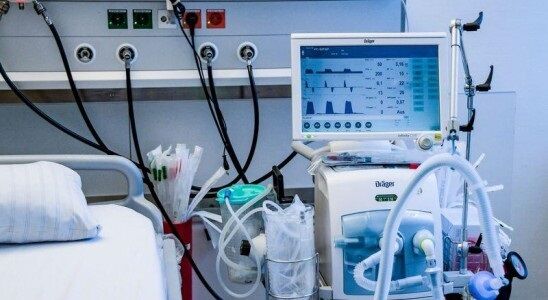 تامین ۱۴۱ دستگاه کمک تنفسی بیماران کرونایی توسط وزارت نفت برای استان‌های نفتی