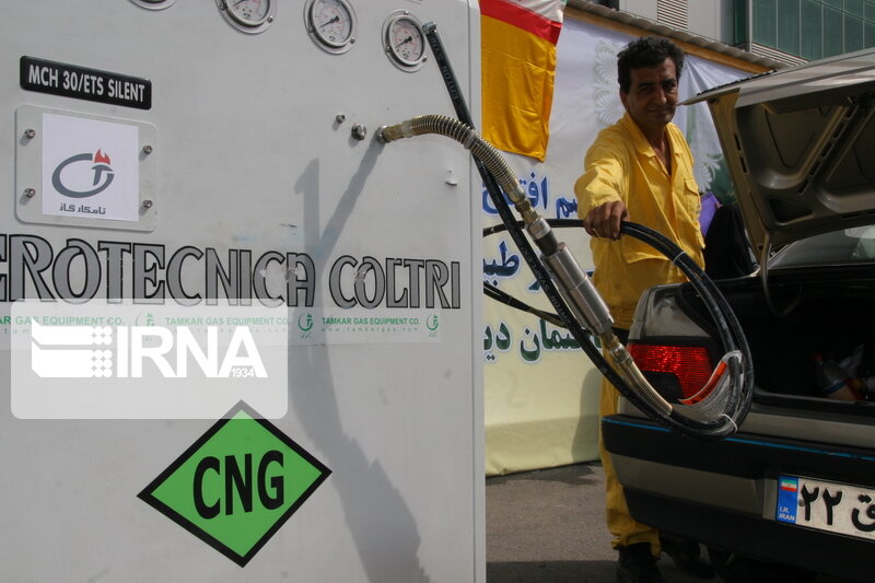 افزایش سهم CNG در سبد سوخت همزمان با کاهش مصرف بنزین