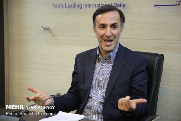 انتقاد زادبوم از عدم الحاق به سازمان تجارت جهانی