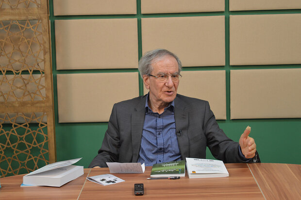 دلار نفتی ما را به دروازه تمدن نمیرساند