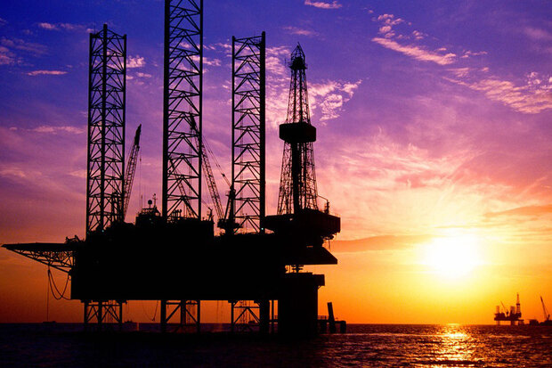 کاهش تولید نفت عربستان تمدید شد