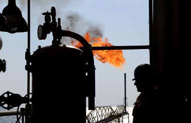 ۴ پروژه شرکت نفت فلات قاره ایران در خارک به بهره‌برداری رسید