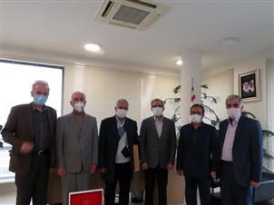 عضو هیأت مدیره بانک صنعت و معدن از شرکت طوس فیوز بازدید کرد