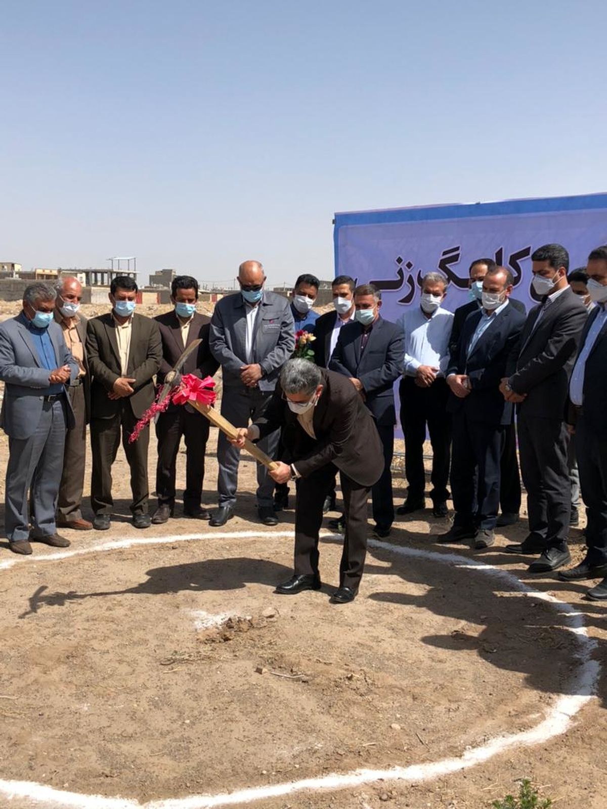 گهرزمین، مدارس ۱۲ کلاسه می سازد