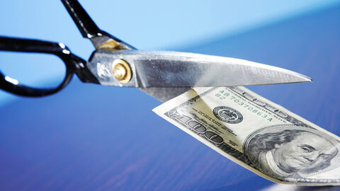 شاهد فاصله گرفتن کشورها از دلار هستیم