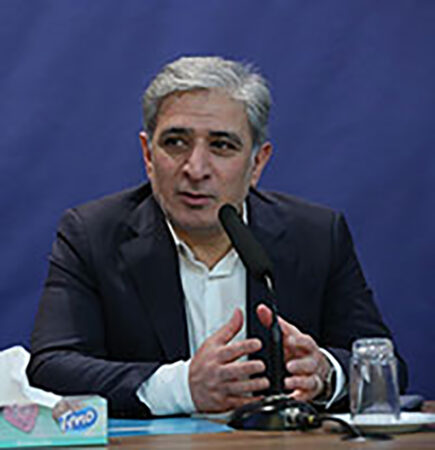 بانک ملی پیشرو در پیاده سازی سیاستهای کلی خانواده