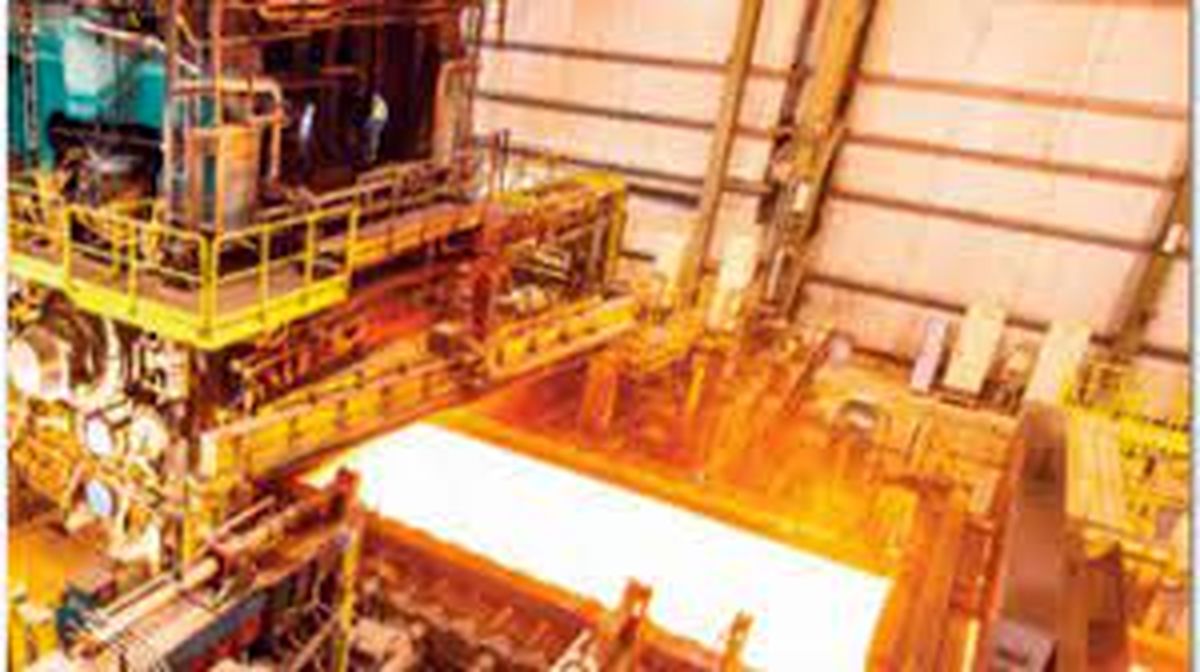 فولاد خوزستان آمادگی سرمایه گذاری در صنعت برق را دارد