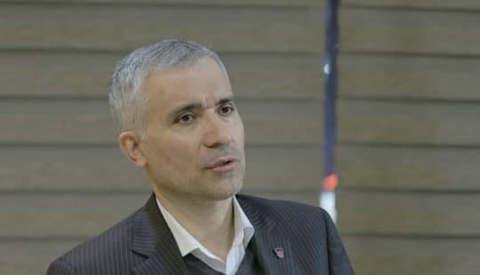 باید پرونده سهام عدالت بسته شود