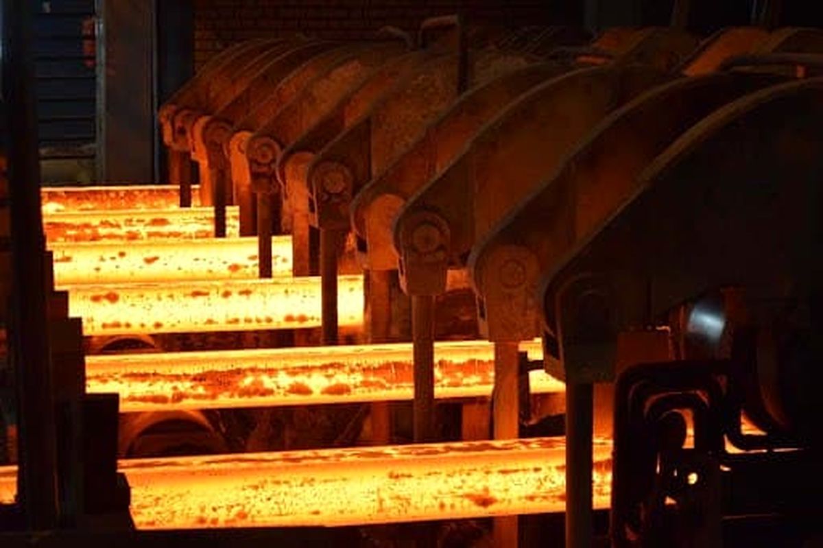 رکوردشکنی آهن و‌فولاد ارفع در شرایط محدودیت شدید برق