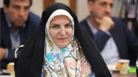 سرعت گردش نقدینگی در کشور پایین است