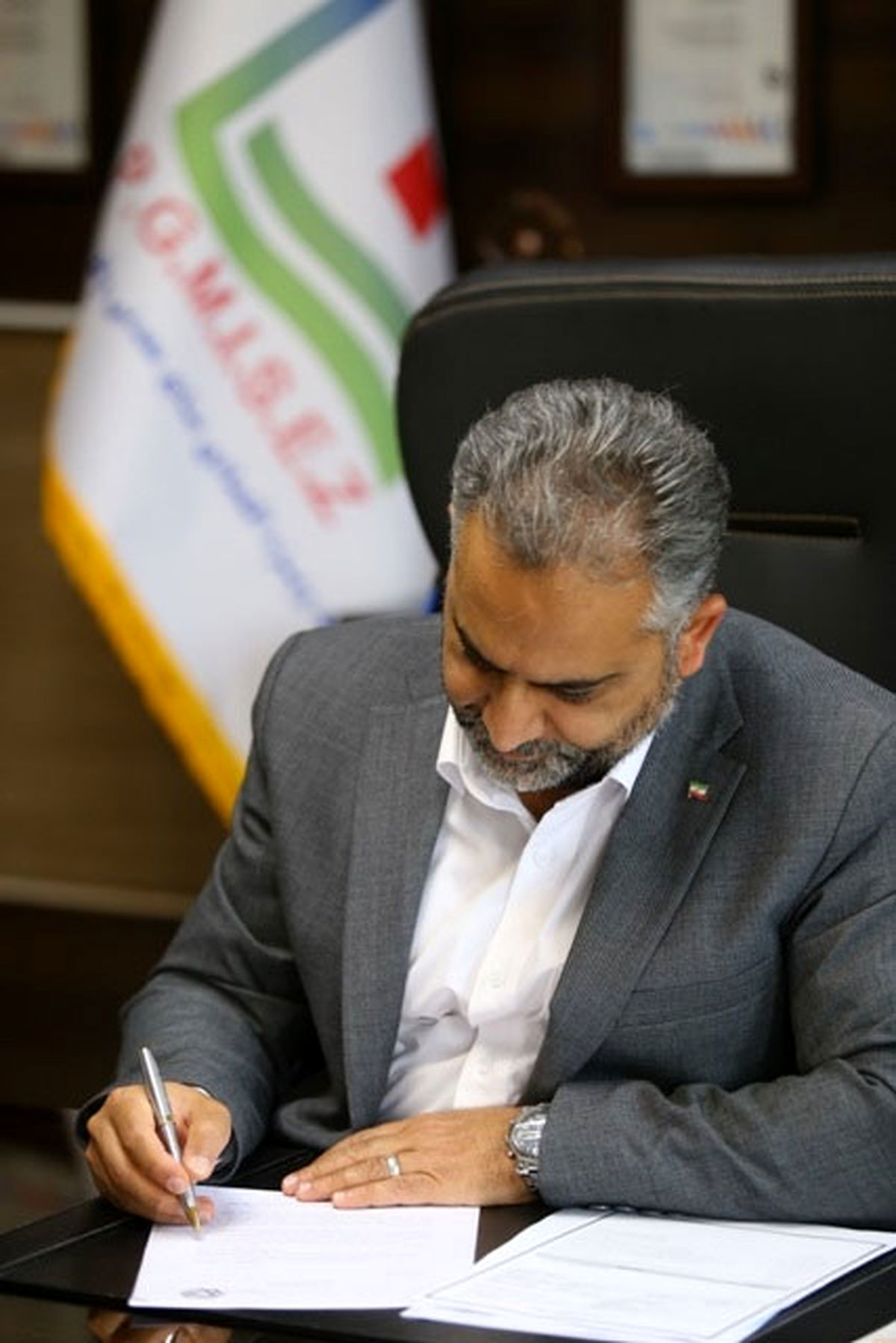 پیام تبریک خلج طهرانی به مناسبت روز خبرنگار