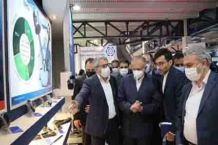 بازدید وزیر صنعت، معدن و تجارت از دستاوردهای زنجیره تامین ساپکو و  ایران خودرو