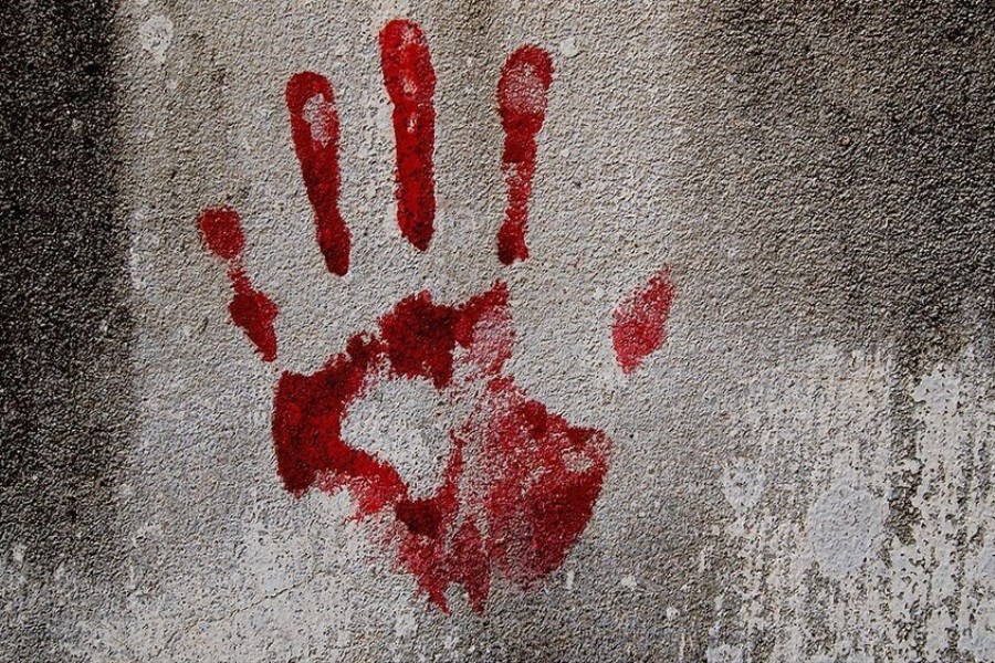 قتل دخترجوان در خانه اش با ضربات چاقو