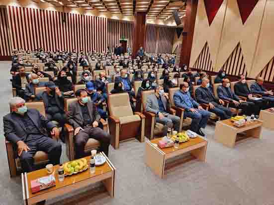 یادمان همکاران فقید بیمه ایران برگزارشد