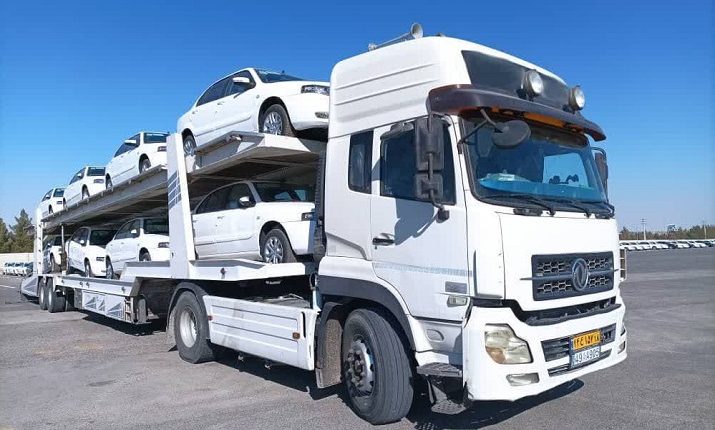 رشد ۳۰ درصدی حمل محصولات ایرانخودرو به نمایندگیها