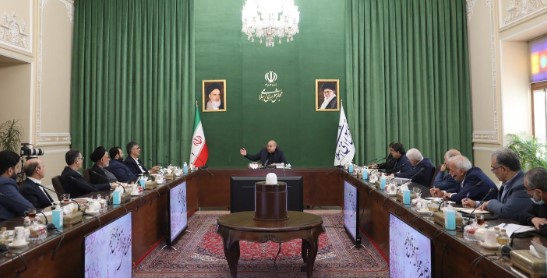 راه توسعه کشور از مسیر بانکها میگذرد