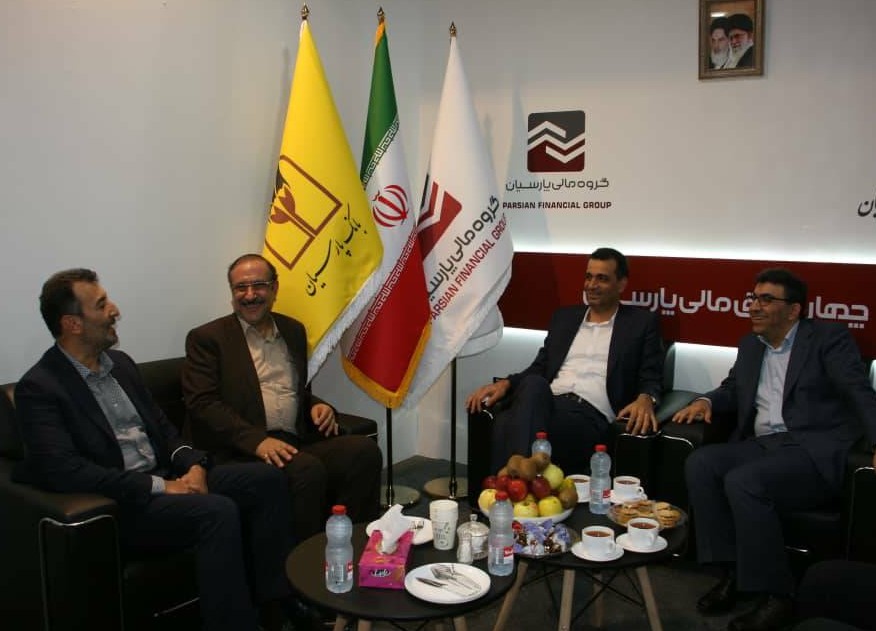 رونق چهارسوق مالی پارسیان در اولین روز نمایشگاه کیش اینوکس
