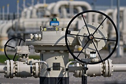 قیمت بنزین در سال ۱۴۰۲ تغییر نمیکند