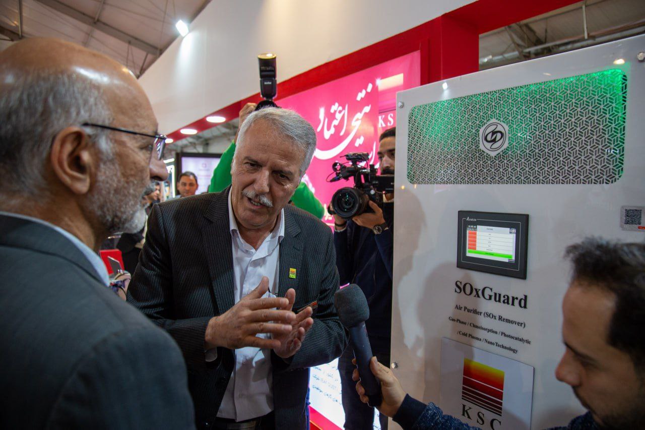 آخرین روز برگزاری نمایشگاه ملی فولاد ایران با حضور معاون وزیر صمت در غرفه فولاد خوزستان همراه بود