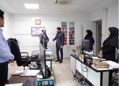 بازدید رییس مرکز ارتباطات و اطلاع رسانی وزارت راه و شهرسازی از بانک مسکن