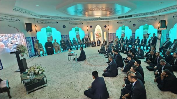 ترویج روحیه ایثار منشاء ارزشآفرینی در سازمان است