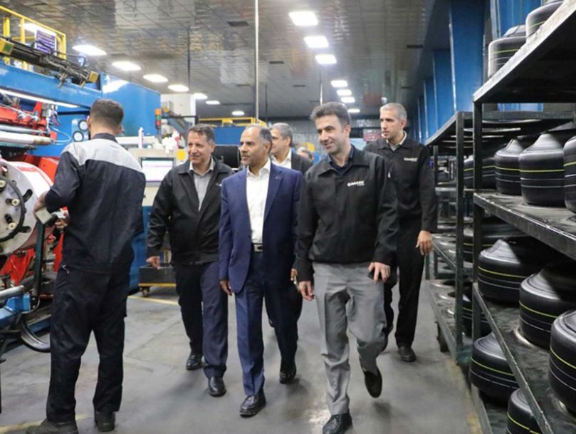 محصولات«نو» بانک تجارت در خدمت بنگاههای تولیدی کردستان