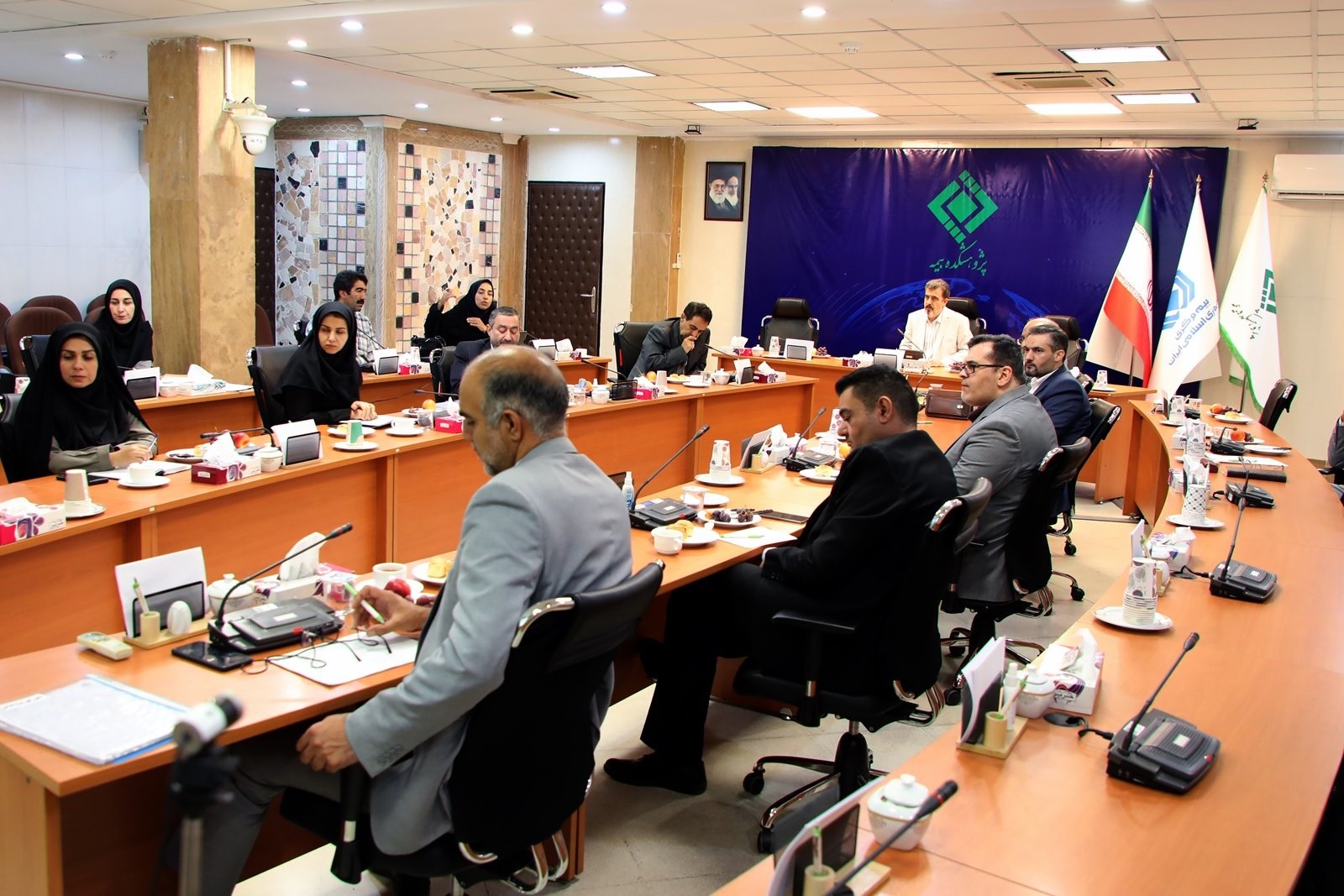 بررسی طرح پژوهشی با عنوان «بررسی برابری حقوق راننده مسبب حادثه در برخورداری از مزایای بیمه همچون شخص ثالث » در شورای پژوهشی پژوهشکده بیمه