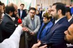 بازدید عضو مجمع تشخیص مصلحت نظام از غرفه گروه صنایع پتروشیمی خلیجفارس بازدید عضو مجمع تشخیص مصلحت نظام از غرفه گروه صنایع پتروشیمی خلیجفارس
