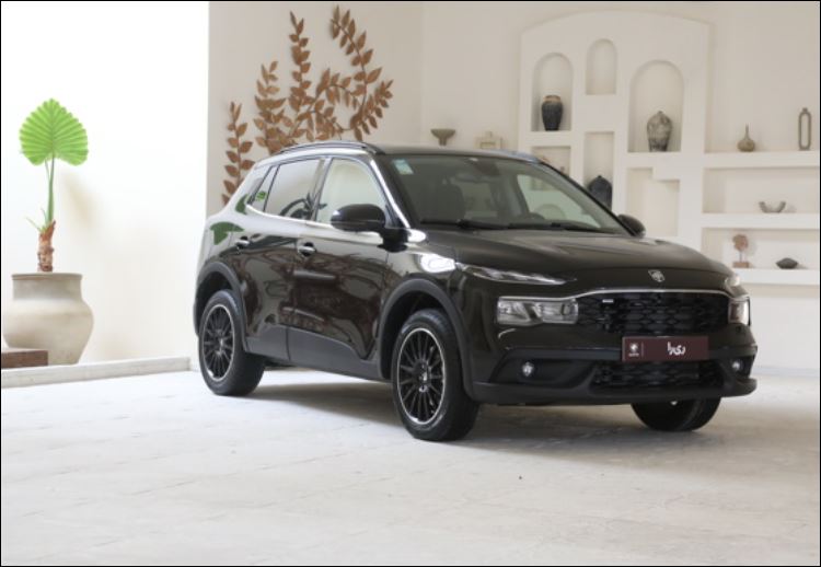 ریرا نخستین خودرو متصل ساخت داخل