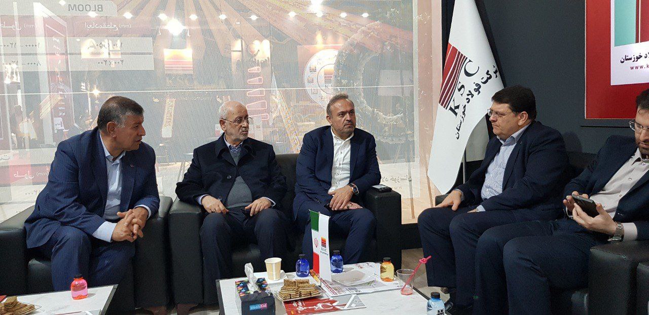 حضور مقامات در غرفه فولاد خوزستان در دومین روز بیست و یکمین نمایشگاه بین المللی (ایران متافو)