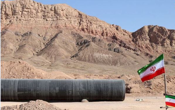 پیشرفت ۹۸.۸ درصدی خط انتقال آب دریای عمان به اصفهان