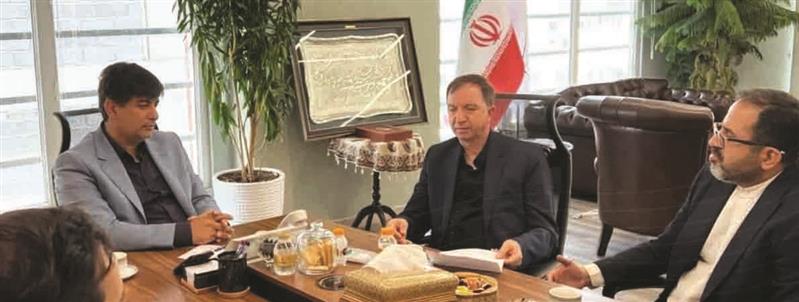 آمادگی گروه فولاد مبارکه برای تقویت همکاریهای مشترک با بانک دی