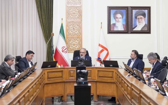 لزوم همگرایی بیشتر بانک و شرکتهای تابعه برای تقویت بانکداری شرکتی / با تعامل موثر و ظرفیتهای گروه مالی ارزشهای پیشنهادی برای مشتریان تعریف کنیم