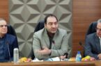 چراغ صنعت است که چراغ خانه را روشن نگه می دارد چراغ صنعت است که چراغ خانه را روشن نگه می دارد