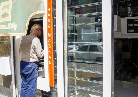 پایداری ارائه خدمات الکترونیک بانک مسکن در مهرماه