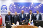 تقدیر مدیر عامل بیمه آسیا از مدیر بیمه های باربری تقدیر مدیر عامل بیمه آسیا از مدیر بیمه های باربری