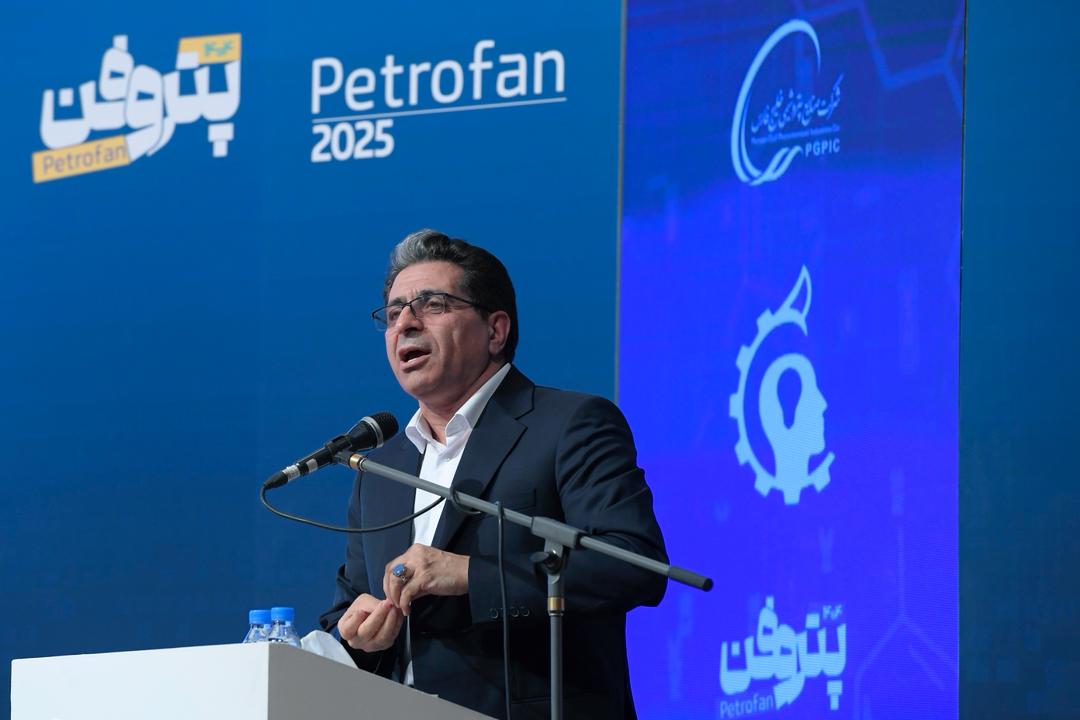 راه عبور پتروشیمی از چالشهای فناورانه، طراحی اکوسیستم پیچیده است/ نوآوری تنها با دستورالعمل ممکن نیست، اکوسیستم لازم است