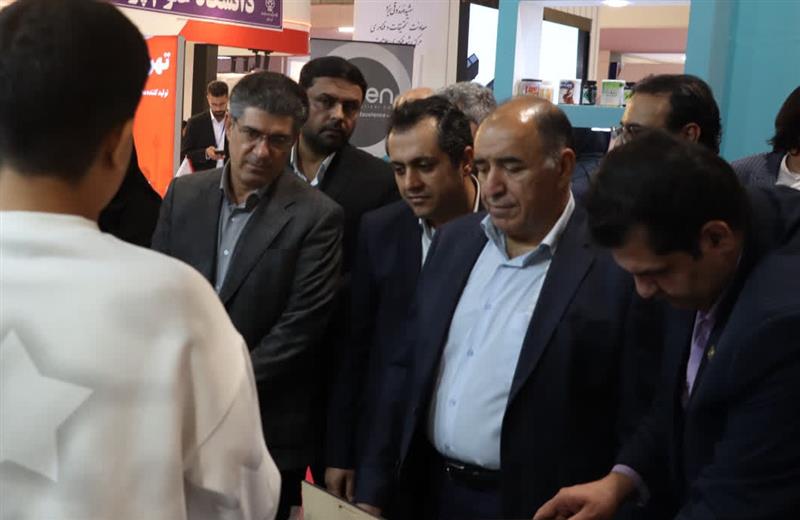 بازدید مدیرعامل و معاونین شرکت سنگآهن مرکزی ایران از پاویون زیستبوم نوآوری و فناوری «سامینو»