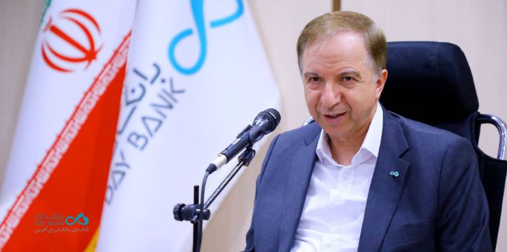 تأکید مدیرعامل بانک دی بر مشتریمداری و ارتقای دانش بانکی