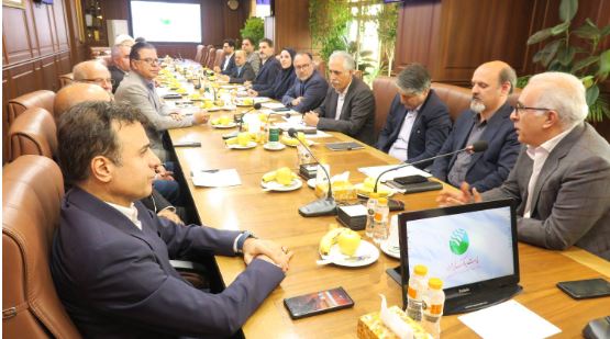نشست مشترک کمیتههای حاکمیت شرکتی با محوریت ارتقای نظارت هوشمند و انضباط مالی برگزار شد